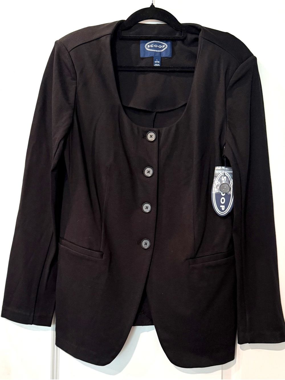 Scoop Black Women's Button-Front Blazer